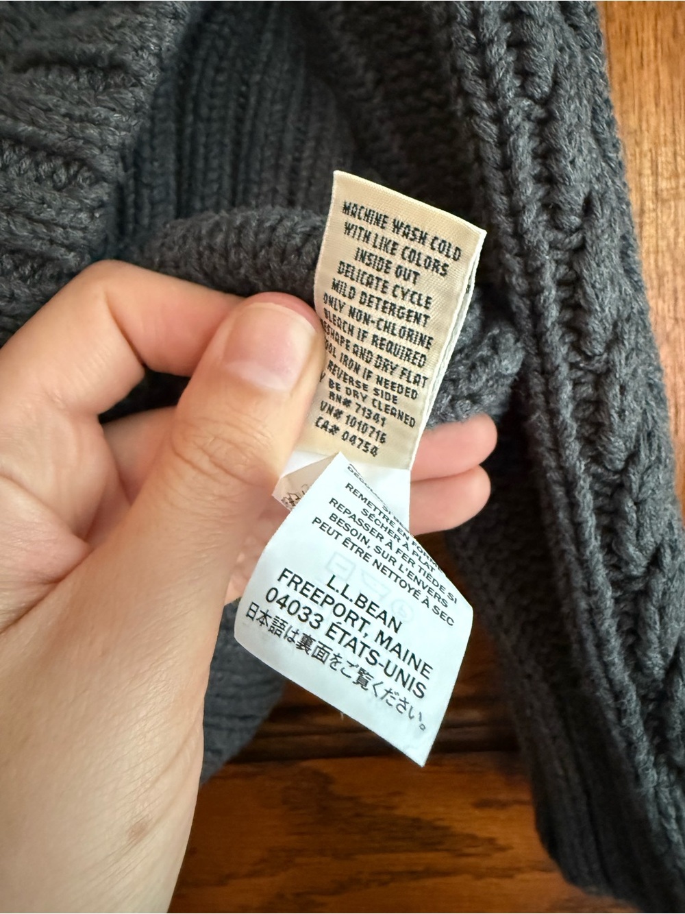 L.L. BEAN 100% Cotton Cable Knit Fisherman Sweater Button Down Cardigan Grey M - Picture 6 of 8